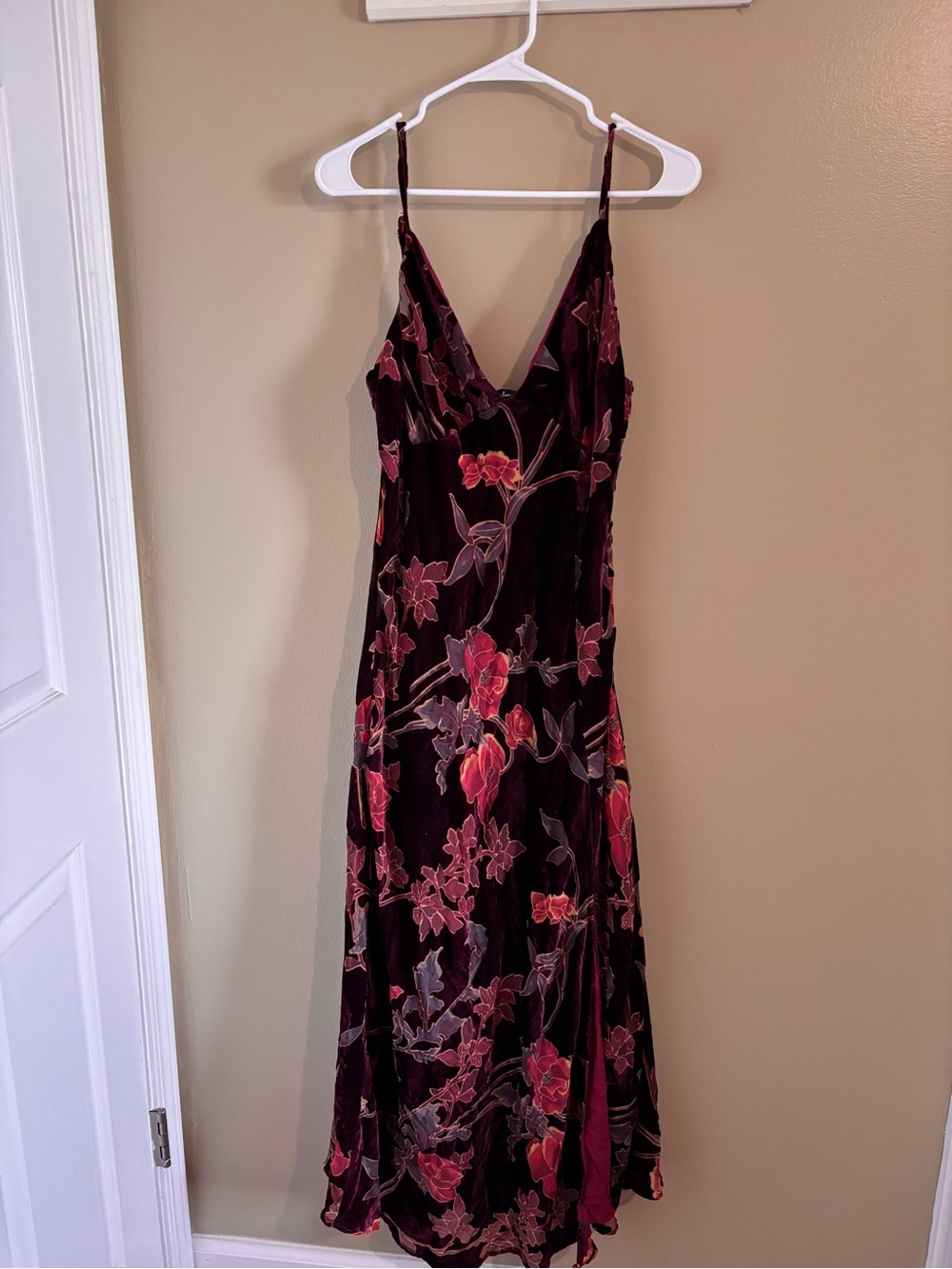 Lulu's plum Velvet Maxi Dress